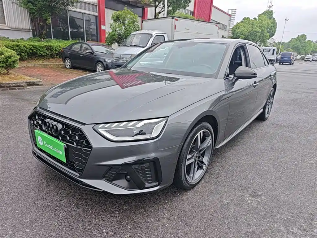 Audi A4L 2023