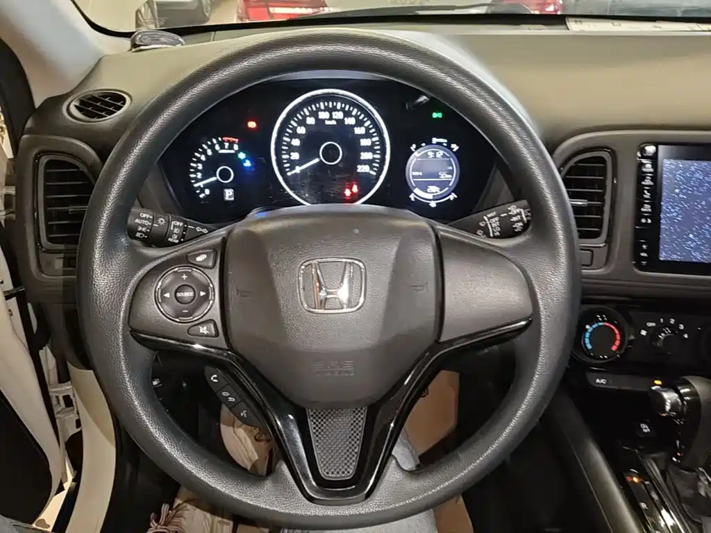 Honda Vezel — миниатюра 11