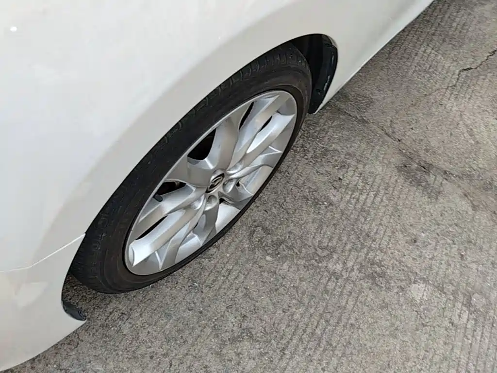 Mazda 3 Axela — миниатюра 23