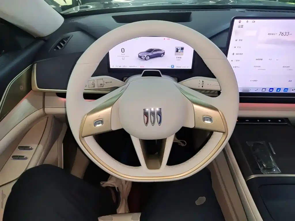 Buick Electra L7 — миниатюра 11