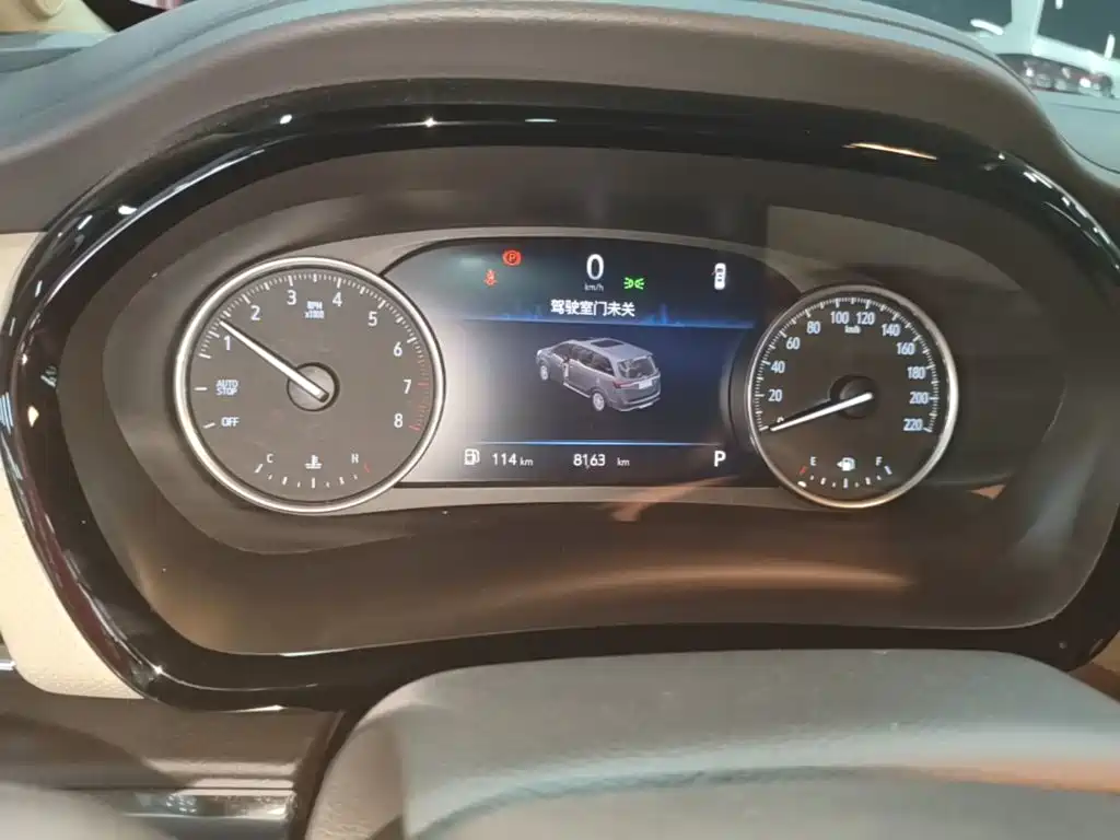 Buick GL8 — миниатюра 12