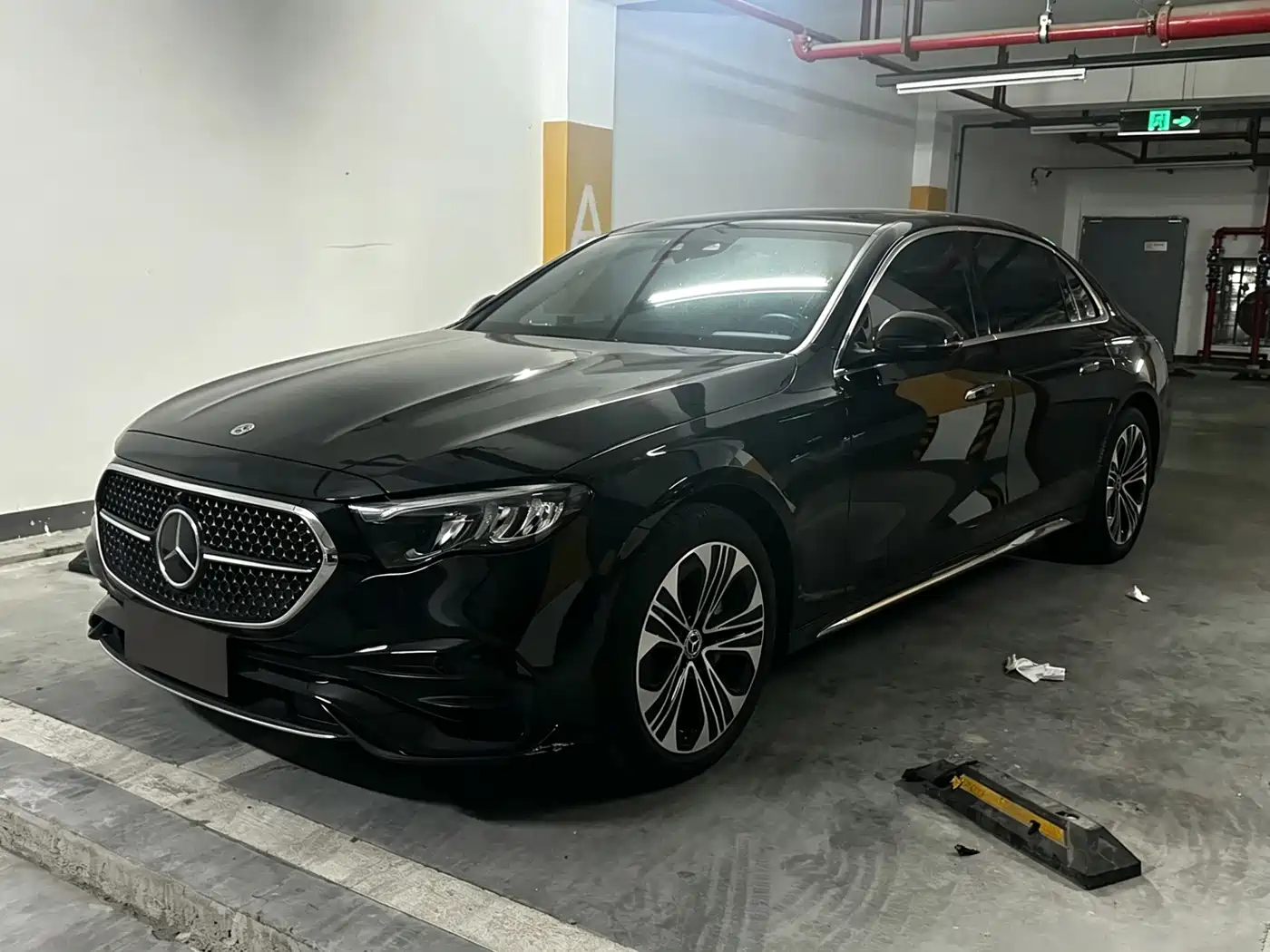 奔驰E级 2024款 改款 E 300 L 时尚运动型 2024