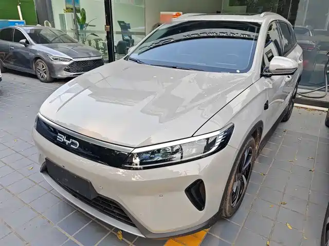 BYD SEA LION 05 DM I