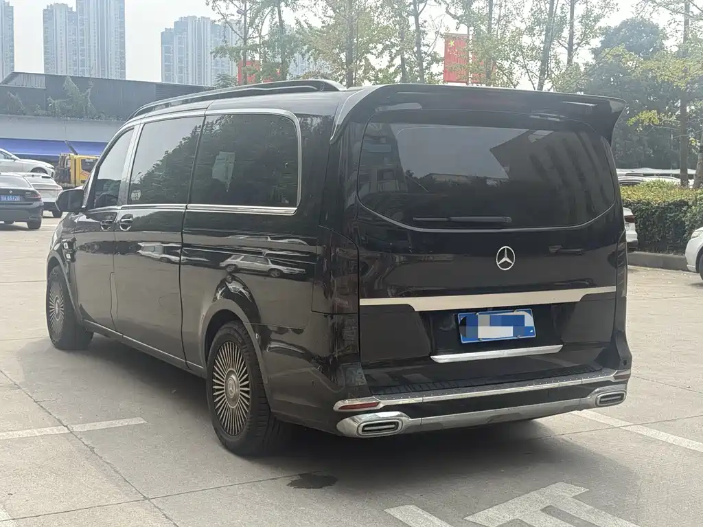 Mercedes-Benz Vito — миниатюра 13