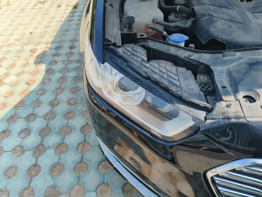 Ford Taurus — миниатюра 7