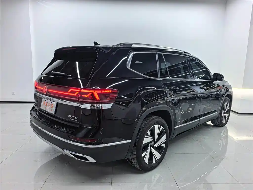 Volkswagen Teramont — миниатюра 5