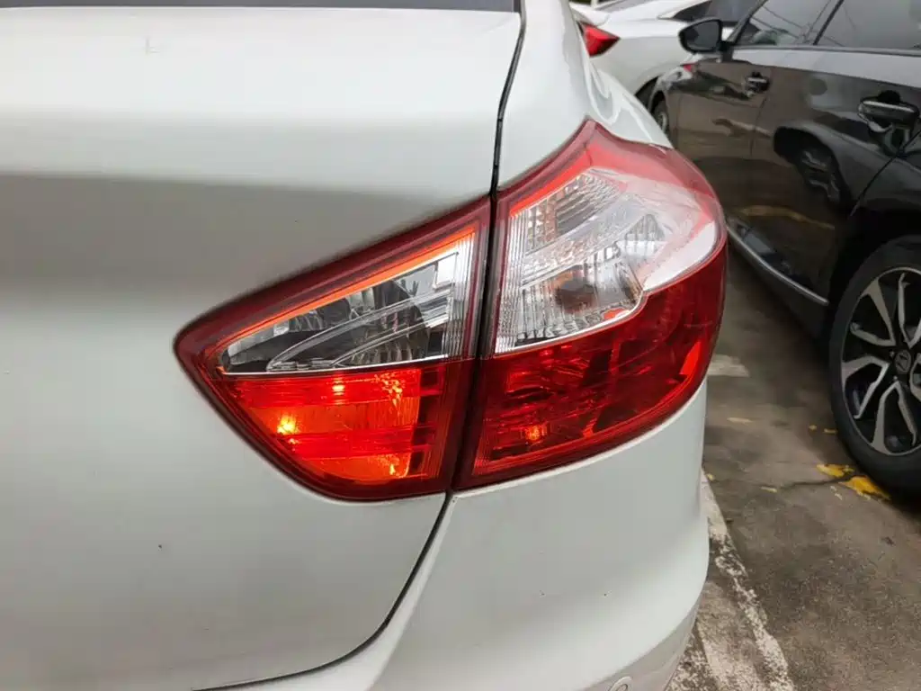 Haima Haima M6 — миниатюра 8