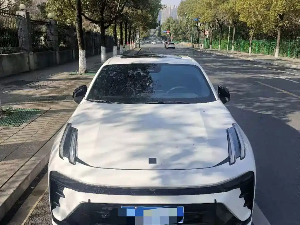Lynk & Co 03 — миниатюра 3