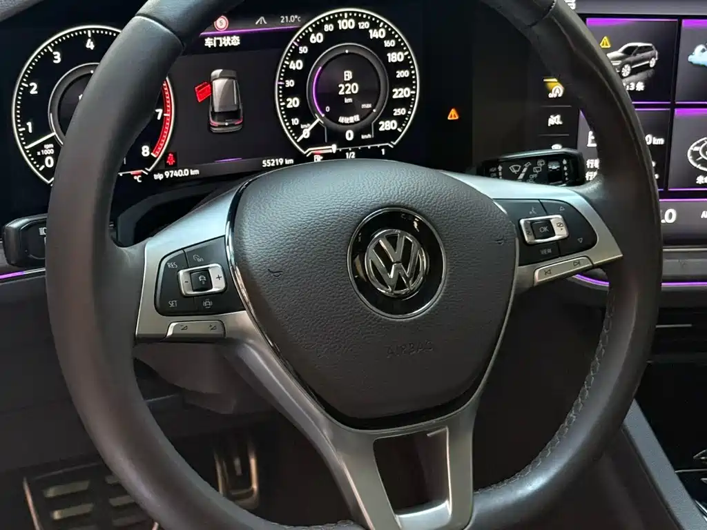 Volkswagen Touareg — миниатюра 3
