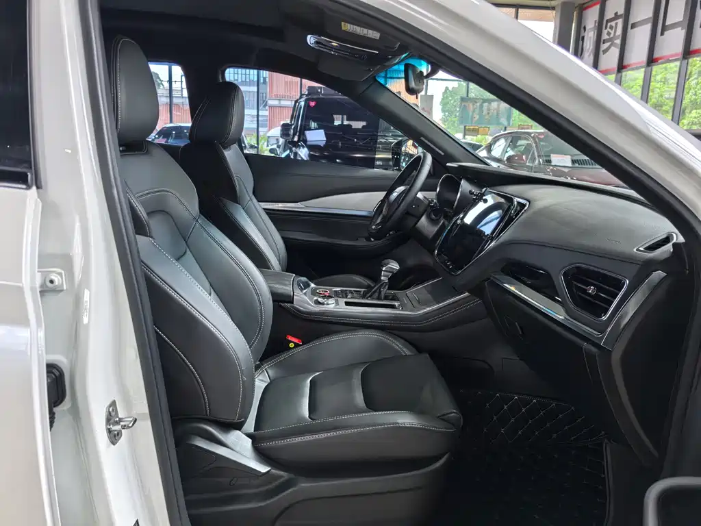 Jetour X70 Coupe — миниатюра 8