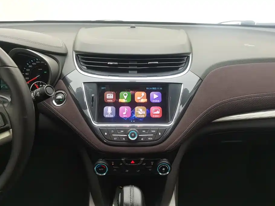 Chevrolet Malibu — миниатюра 13