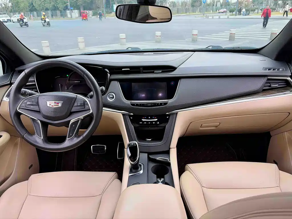 Cadillac XT5 — миниатюра 12