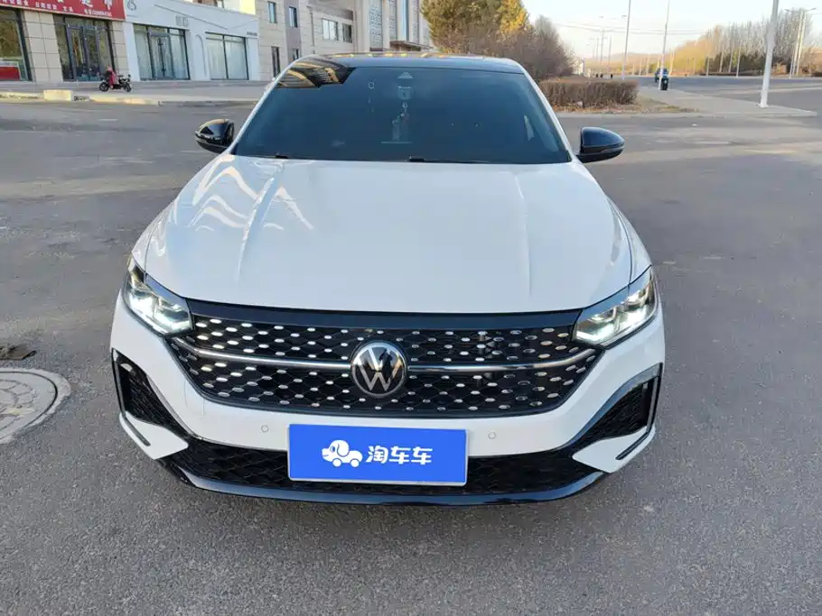 Volkswagen Lavida — миниатюра 2