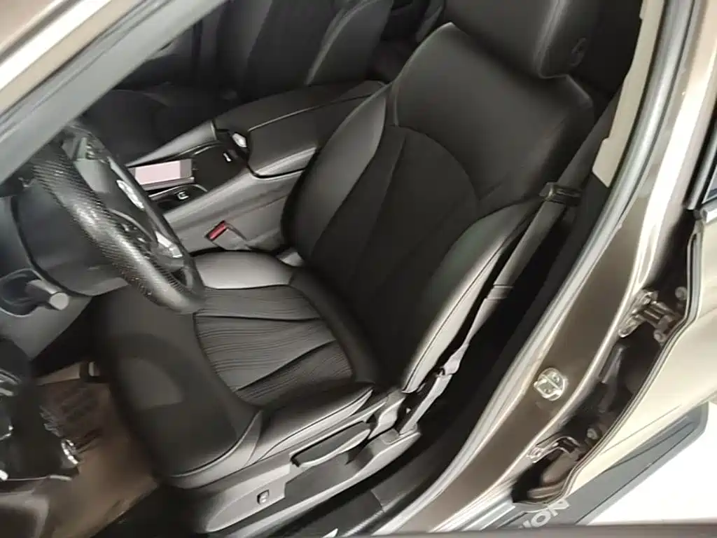 Buick Envision Plus — миниатюра 15