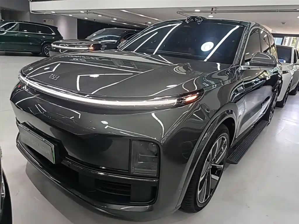 Li Auto Li L9 2025