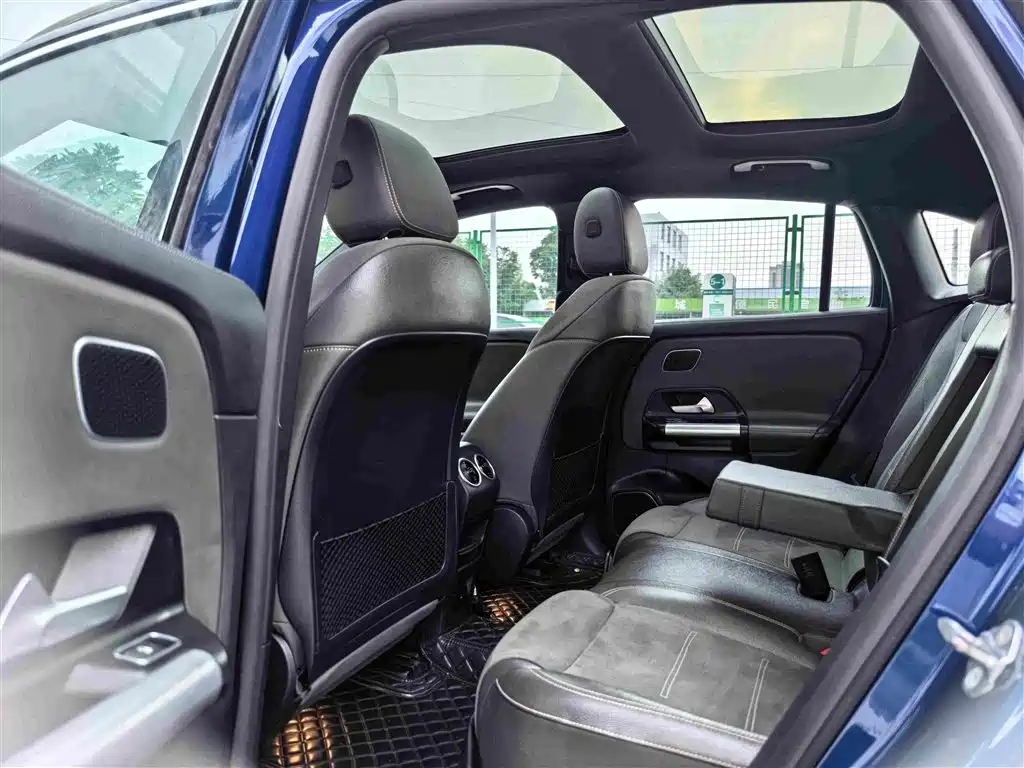 Mercedes-Benz EQA — миниатюра 10