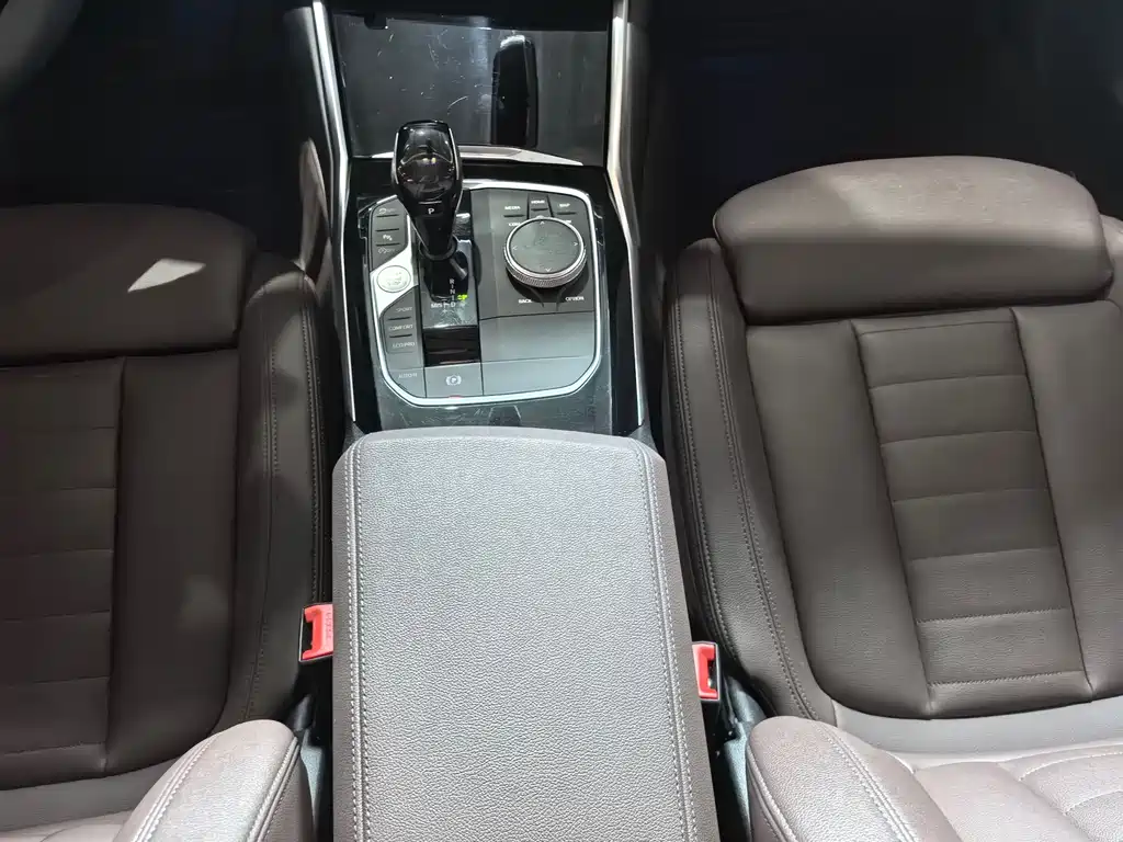 BMW 3 Series 325Li Debut Edition, фото 14