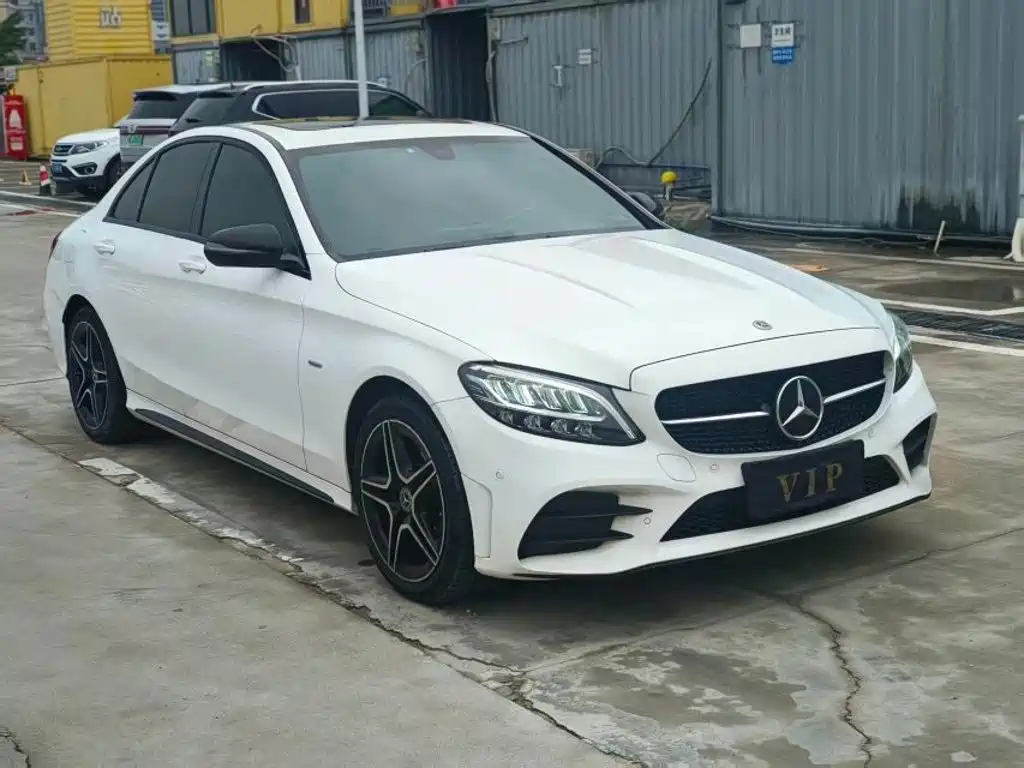 Mercedes-Benz C-Class — миниатюра 2