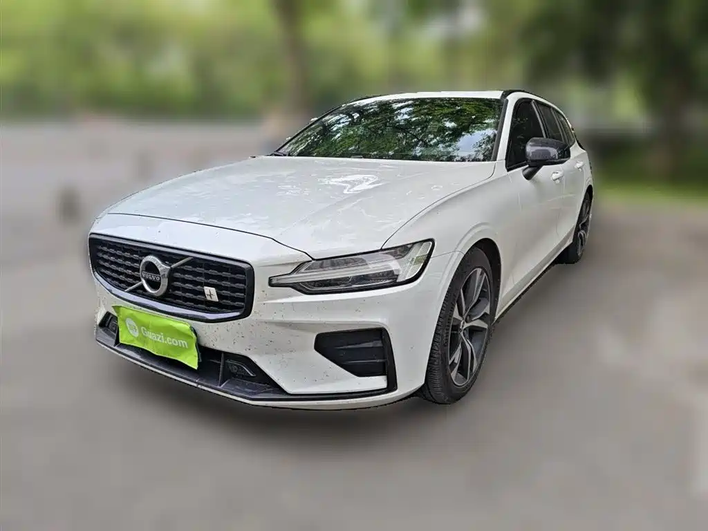 Volvo V60 2022 B5 Sport