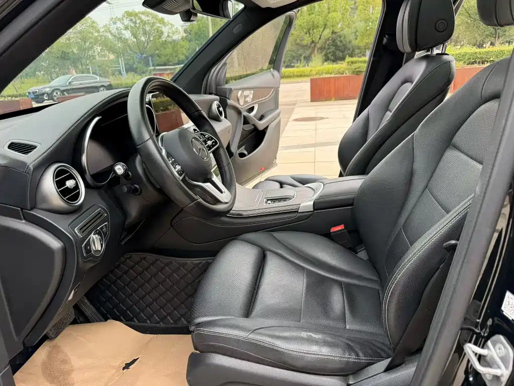 Mercedes-Benz GLC — миниатюра 6