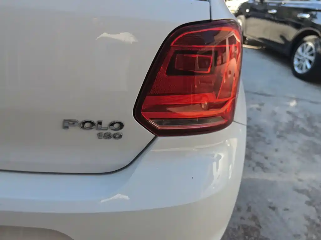 Volkswagen Polo — миниатюра 8