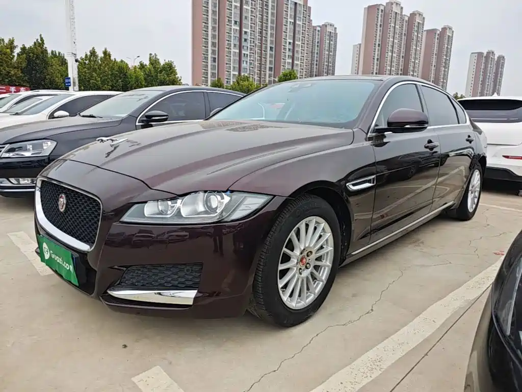 Jaguar XFL — миниатюра 2