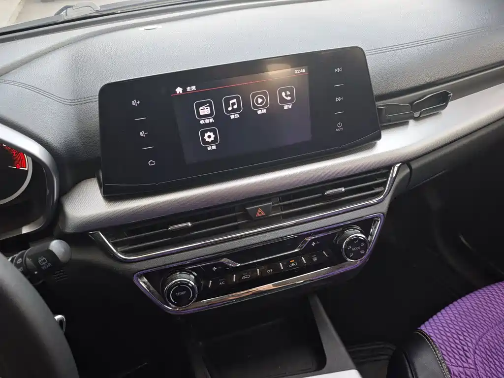 Soueast DX5 — миниатюра 12