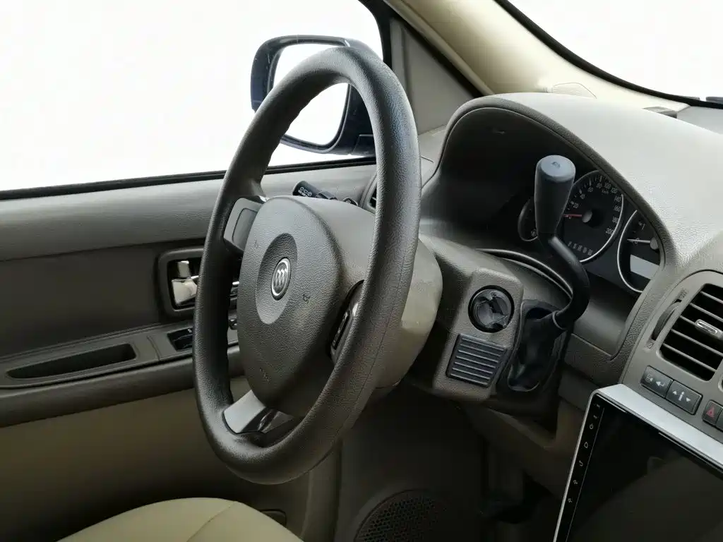 Buick GL8 — миниатюра 22