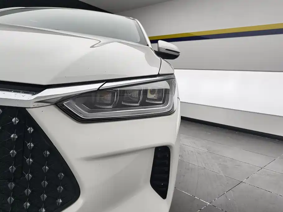 BYD e2 — миниатюра 5