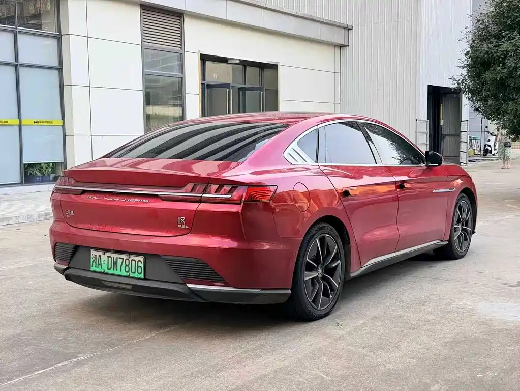 BYD Han — миниатюра 16