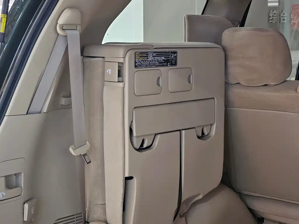 Toyota Land Cruiser — миниатюра 27