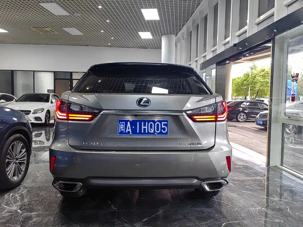 Lexus RX — миниатюра 5