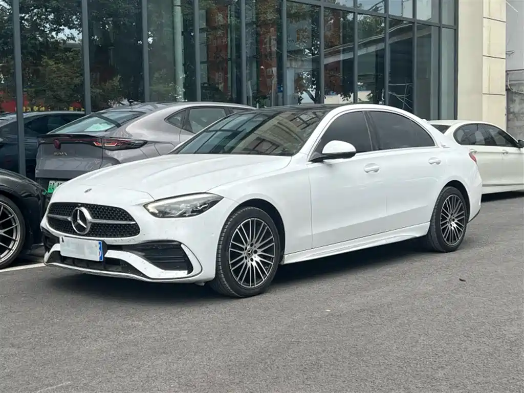 Mercedes-Benz C-Class 2023