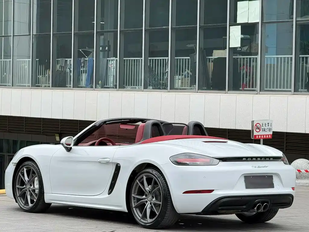 Porsche 718 2018 Boxster 2.0T