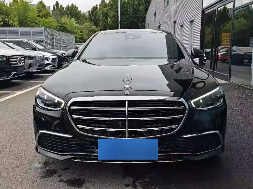 Mercedes-Benz S-Class — миниатюра 2