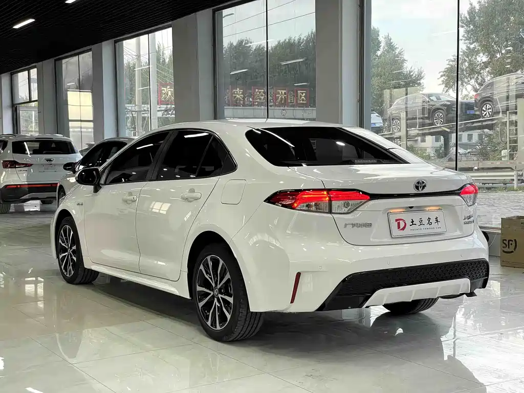 Toyota Corolla Levin 2022 1.8H E-CVT Sport