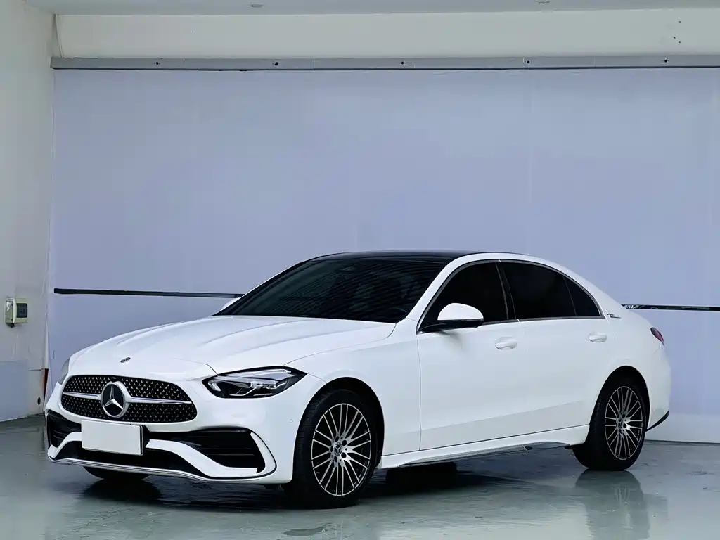 Mercedes-Benz C-Class 2022