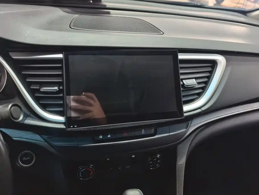 Buick Excelle — миниатюра 13