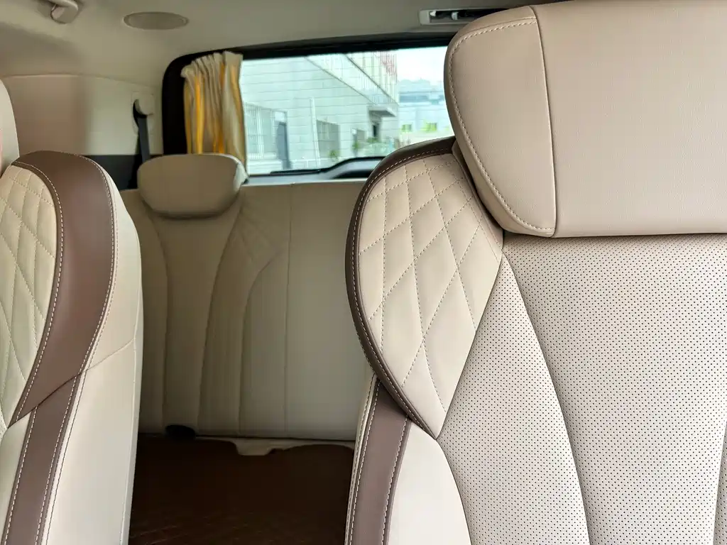 Hongqi Hongqi HQ9 — миниатюра 8
