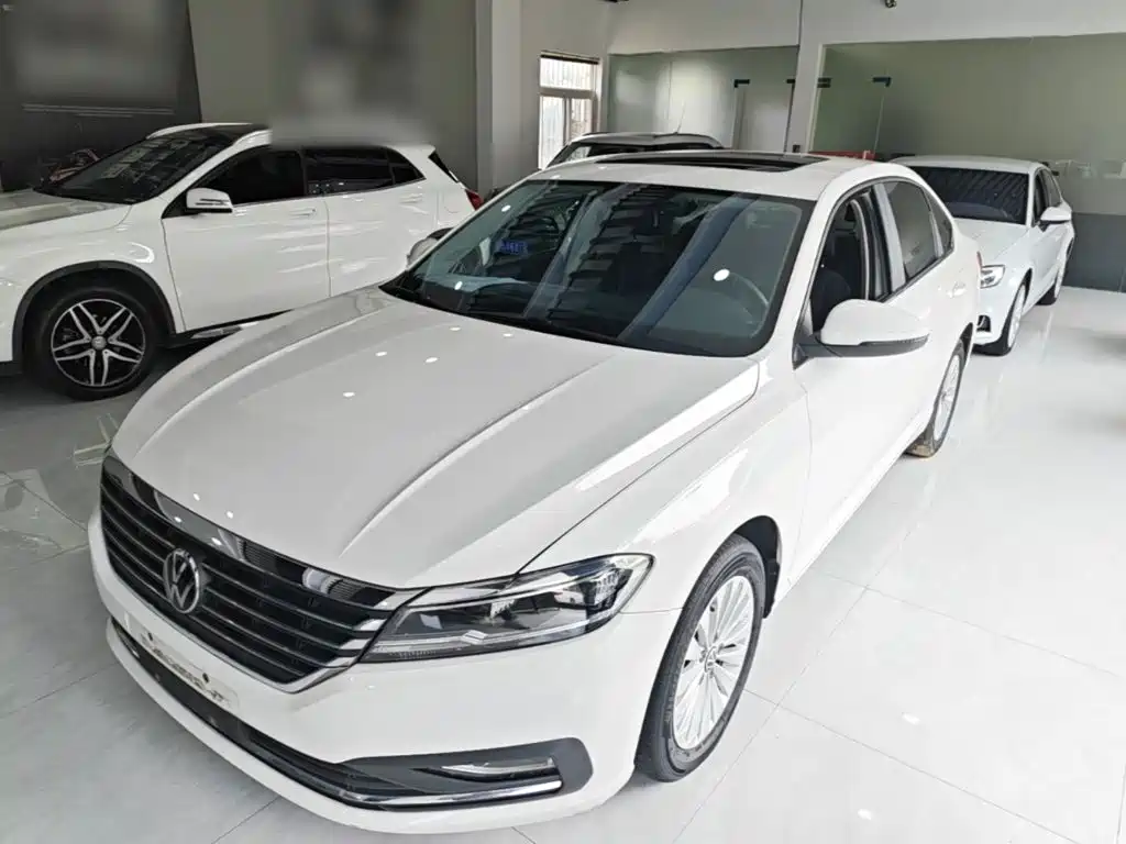 Volkswagen Lavida — миниатюра 2