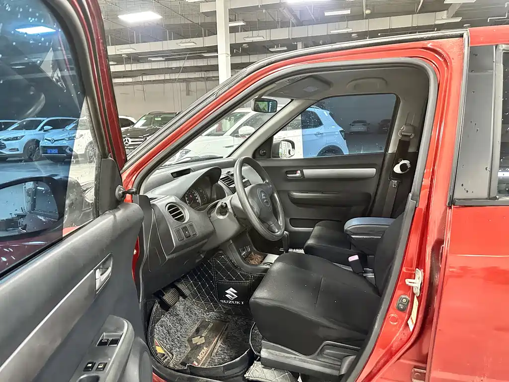 Suzuki Swift — миниатюра 8