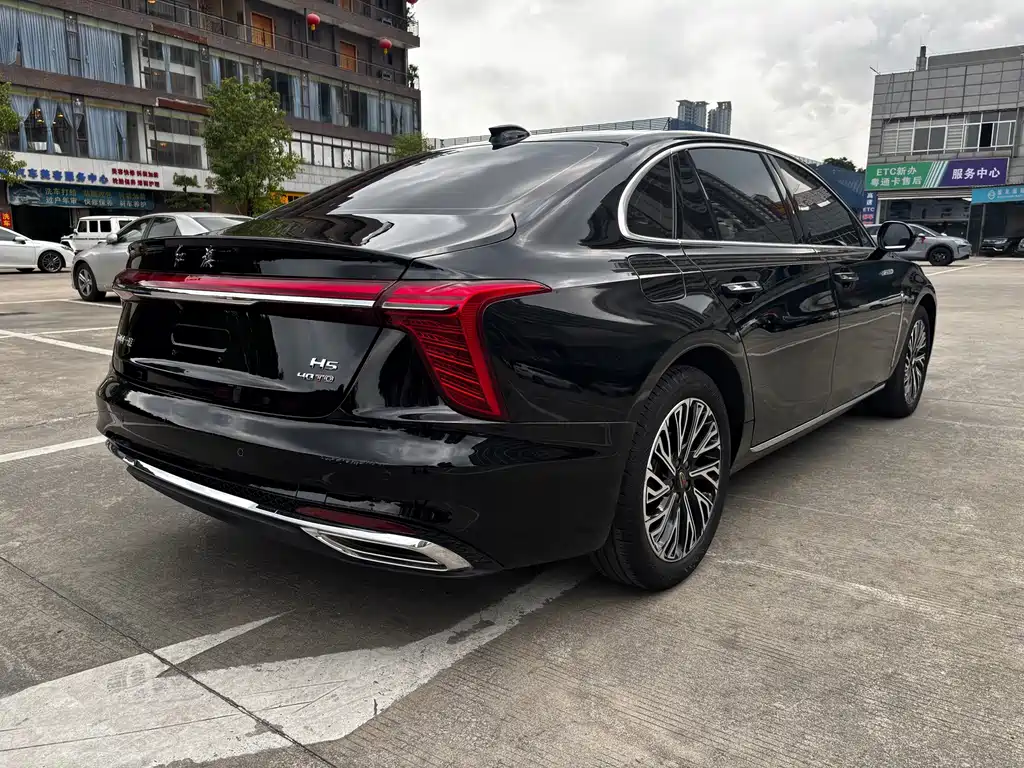 Hongqi Hongqi H5 — миниатюра 8