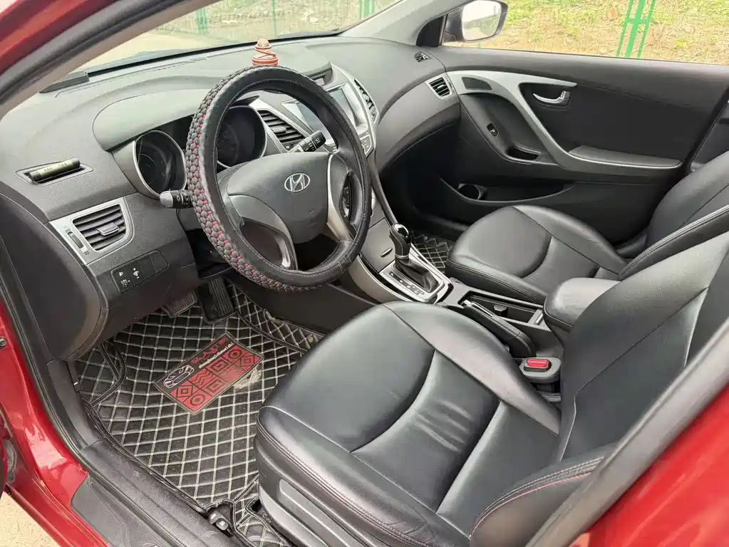 Hyundai Elantra Langdong — миниатюра 7