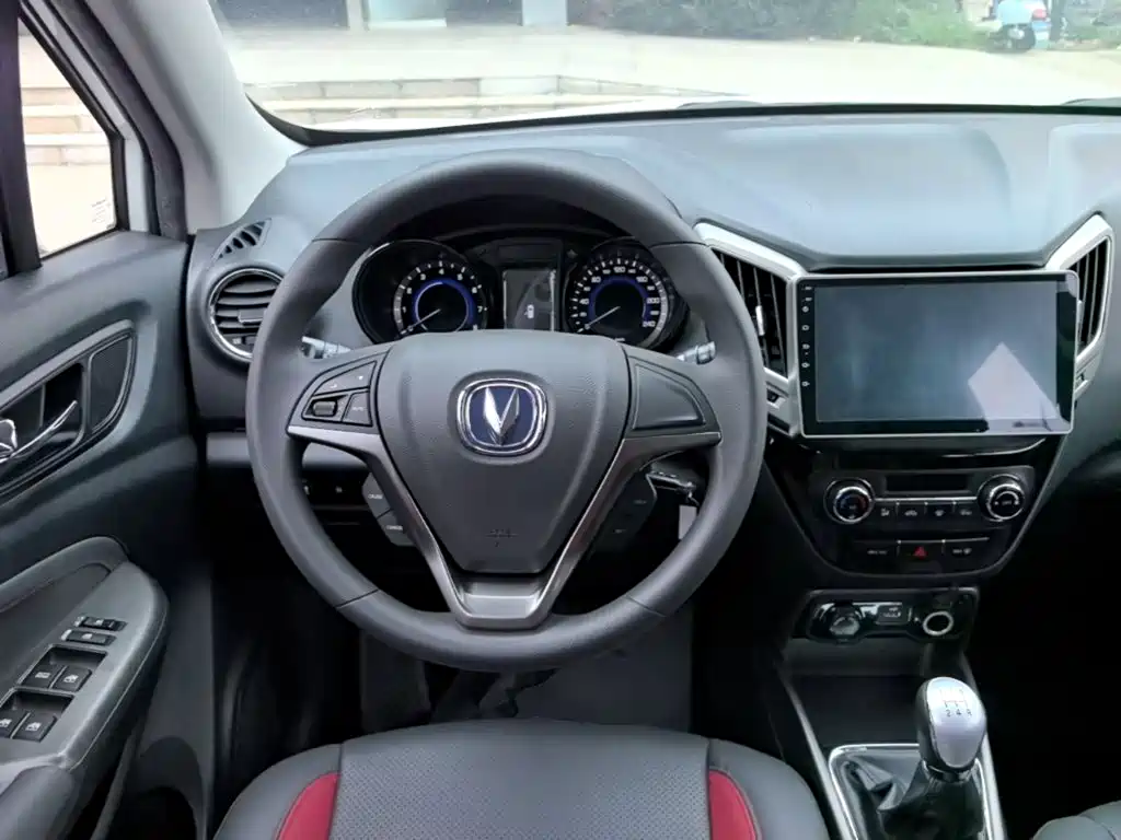 Changan CS15 — миниатюра 11