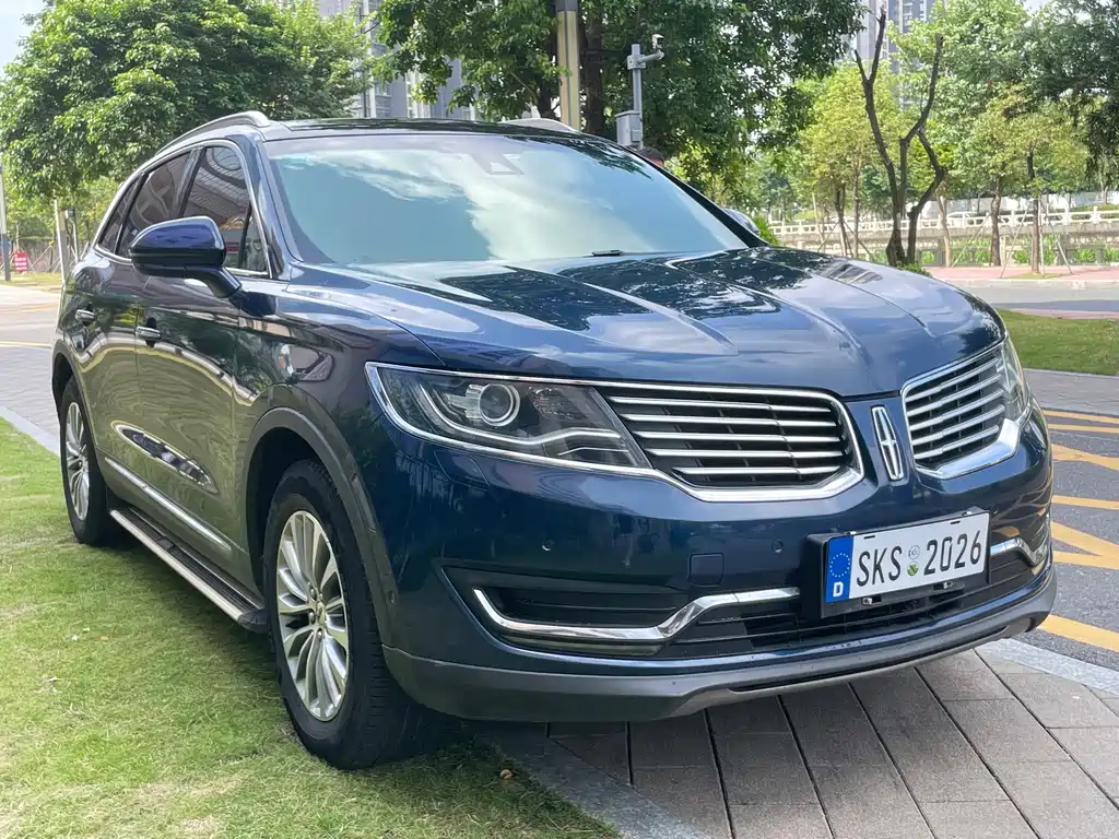 Lincoln MKX — миниатюра 3