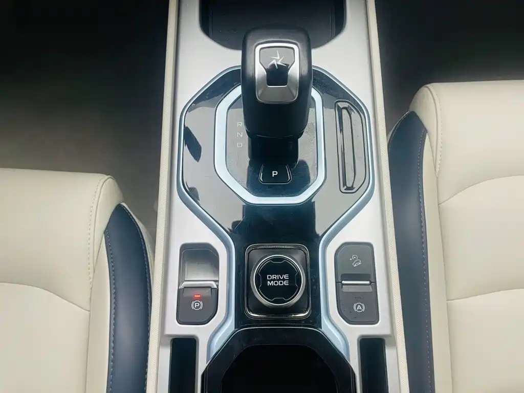 Geely Icon — миниатюра 17