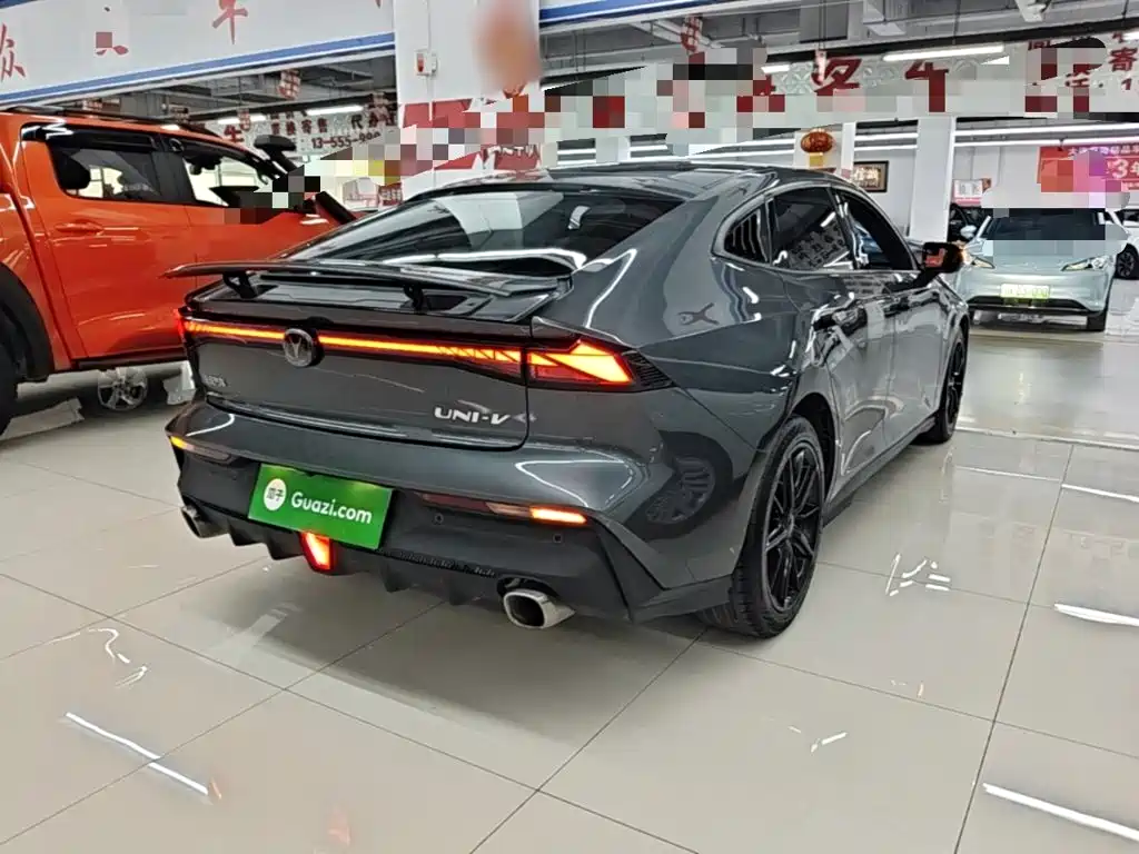 Changan UNI-V — миниатюра 7
