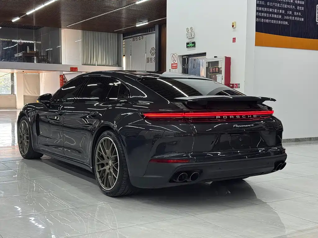 Porsche Panamera — миниатюра 4