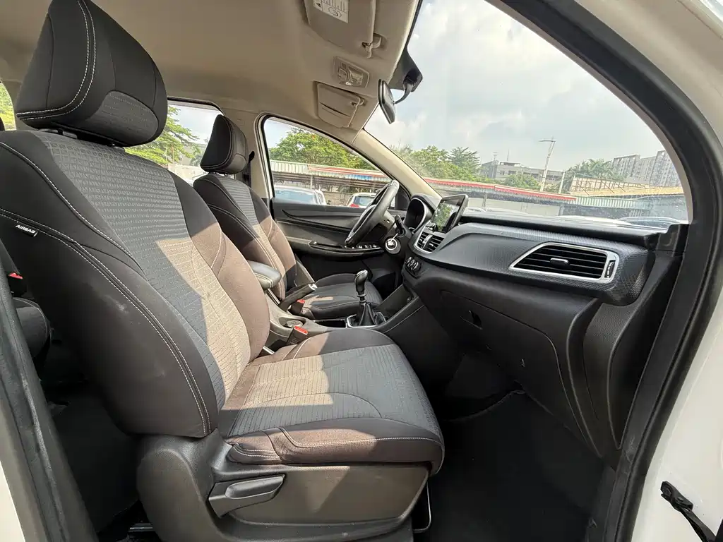 Baojun 730 — миниатюра 4