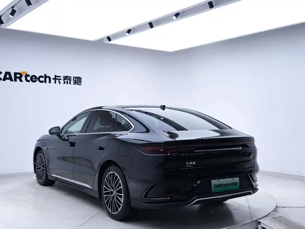 BYD Han — миниатюра 15